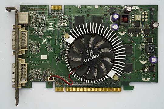 丽台Winfast PX7300 GT TDH 128MB显示卡（nVIDIA GeForce 7300 GT芯片）